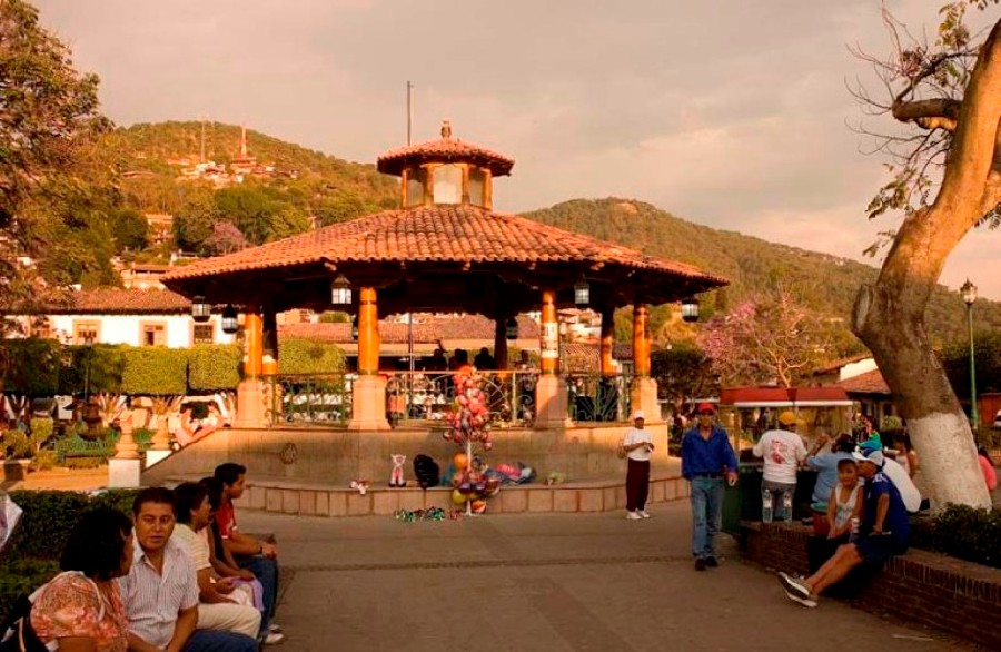 Adéntrate en Valle de Bravo Explorando el corazón del destino